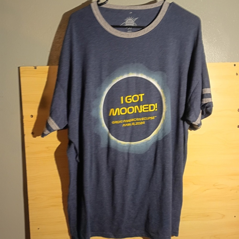 Great American Eclipse T-Shirt Mens XXL Blue I Got Mooned 2024 Ringer Tee
